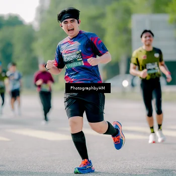 Runner Photo 6584921