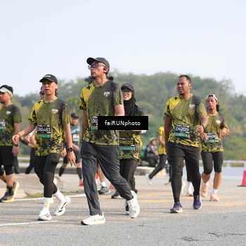 Runner Photo 6584935