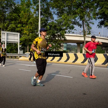 Runner Photo 6584968