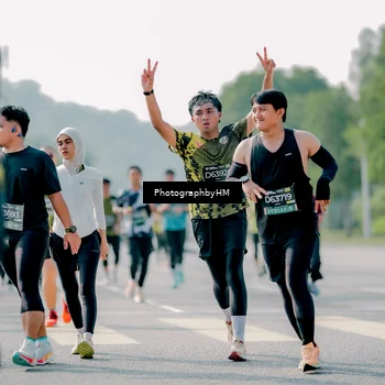 Runner Photo 6584993