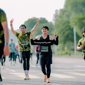 Runner Photo 6585004