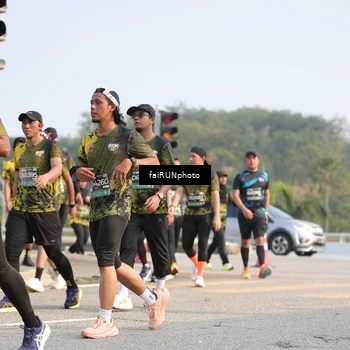 Runner Photo 6585018