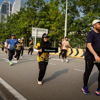 Runner Photo 6585172