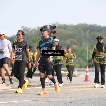 Runner Photo 6585175