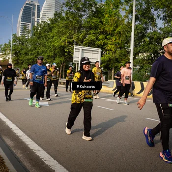 Runner Photo 6585200