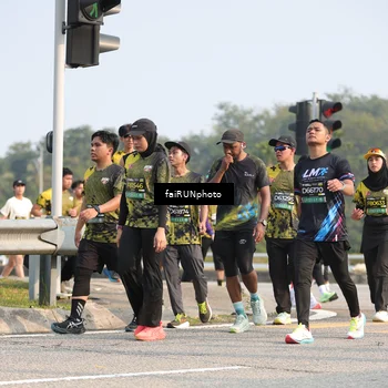 Runner Photo 6585314