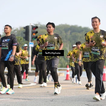 Runner Photo 6585321
