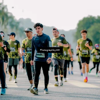 Runner Photo 6585340