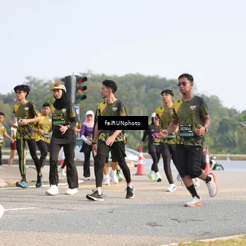 Runner Photo 6585383