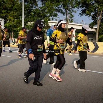 Runner Photo 6585415