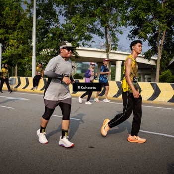 Runner Photo 6585475