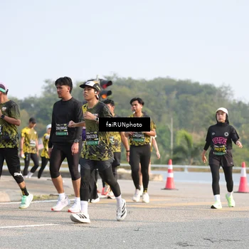 Runner Photo 6585479