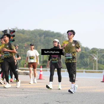 Runner Photo 6585480