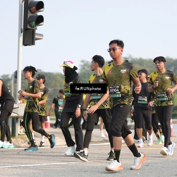 Runner Photo 6585542