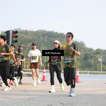 Runner Photo 6585543