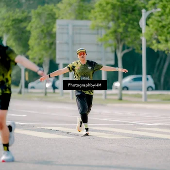 Runner Photo 6585593