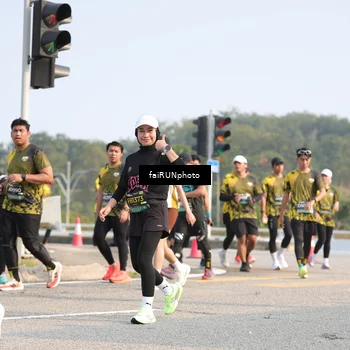Runner Photo 6585611