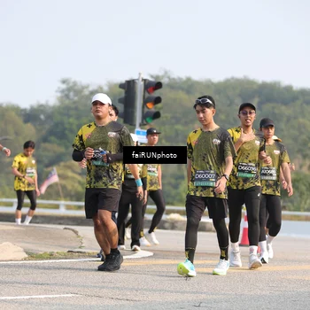 Runner Photo 6585613