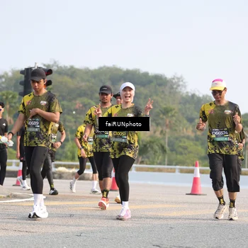 Runner Photo 6585739