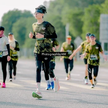 Runner Photo 6585753