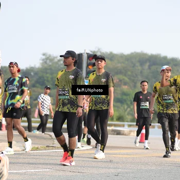 Runner Photo 6585797