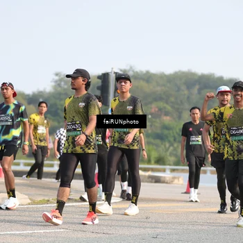 Runner Photo 6585806