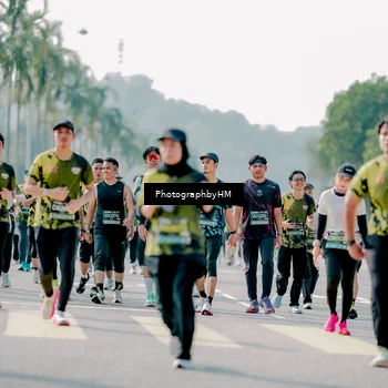 Runner Photo 6585873