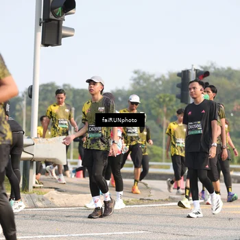 Runner Photo 6585908