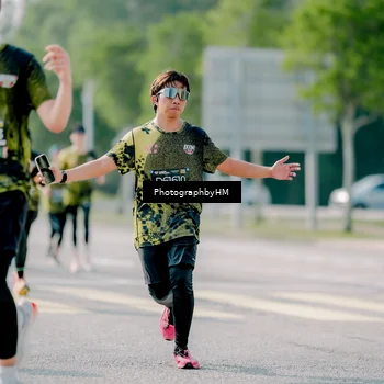 Runner Photo 6585955
