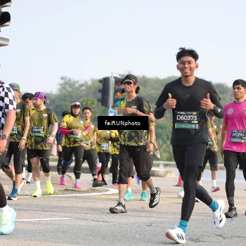 Runner Photo 6586165