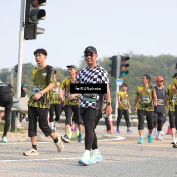 Runner Photo 6586167