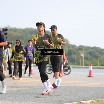 Runner Photo 6586254