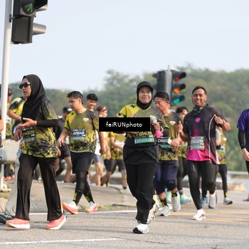 Runner Photo 6586336