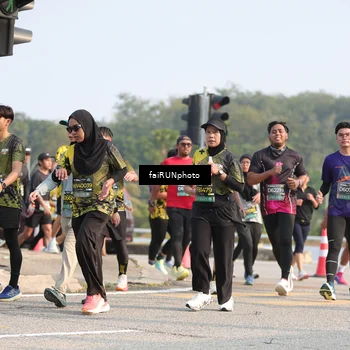Runner Photo 6586376