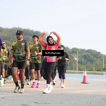 Runner Photo 6586386