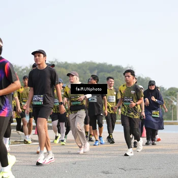 Runner Photo 6586485