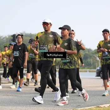 Runner Photo 6586552