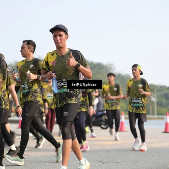 Runner Photo 6586557