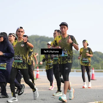 Runner Photo 6586565