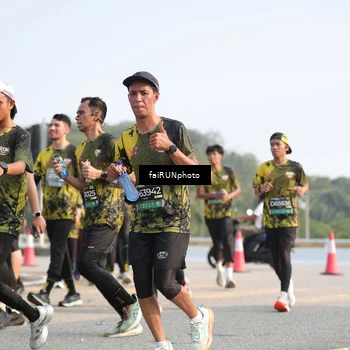 Runner Photo 6586569