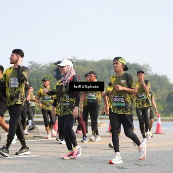 Runner Photo 6586587