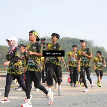 Runner Photo 6586645