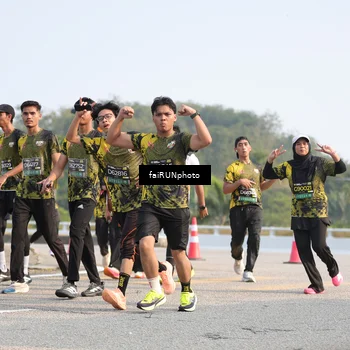 Runner Photo 6586709