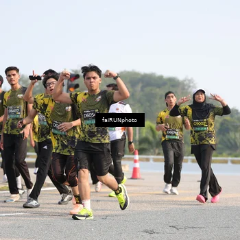 Runner Photo 6586716