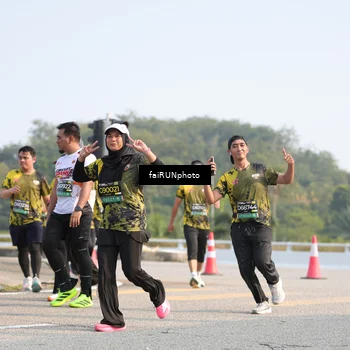 Runner Photo 6586796
