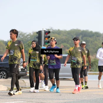 Runner Photo 6587111