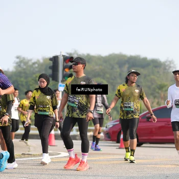 Runner Photo 6587172