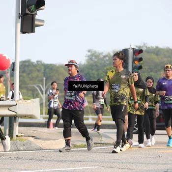 Runner Photo 6587210