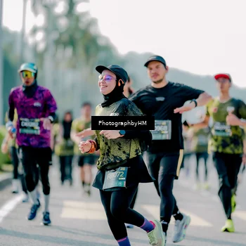 Runner Photo 6587256