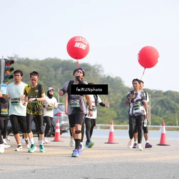 Runner Photo 6587306